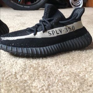 Yezzy v2 oreos size 8